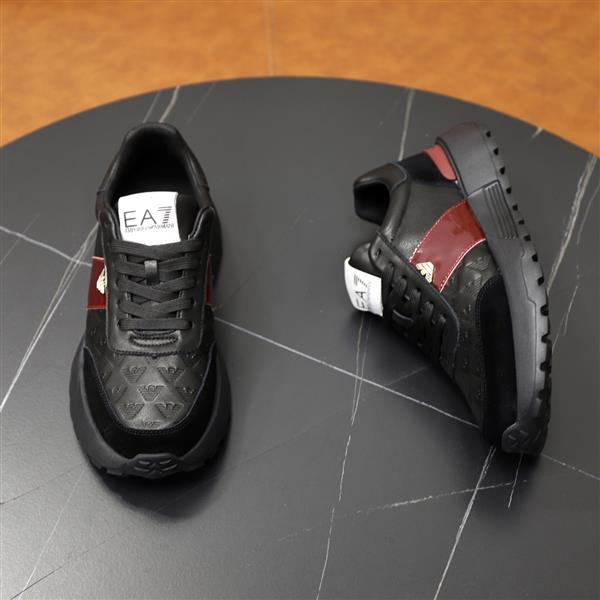 2025112816169635 300